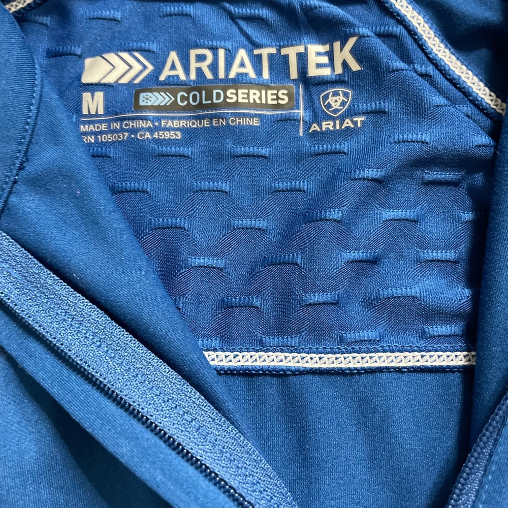 Ariat hi tech pullover
